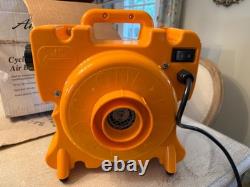 Cyclone Pro 3 hp 14128100P Swimming Pool Liner Blower Used Once